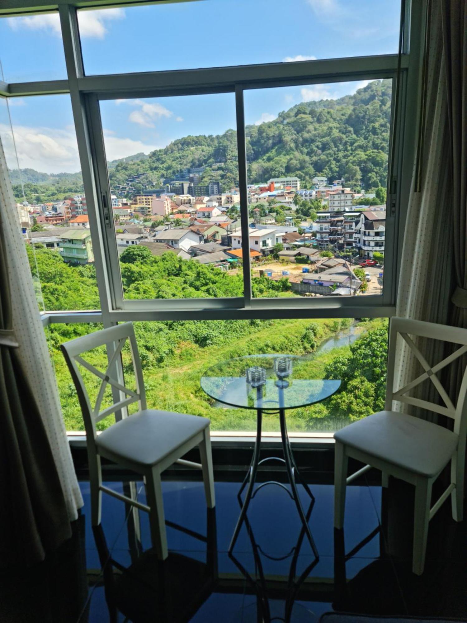 Art Patong Residence Buitenkant foto