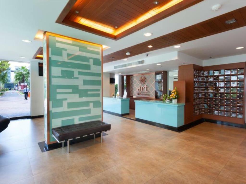 Art Patong Residence Buitenkant foto